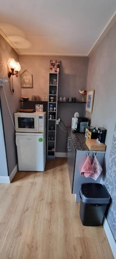 B&B Maaslandje Wijk en Aalburg 外观 照片