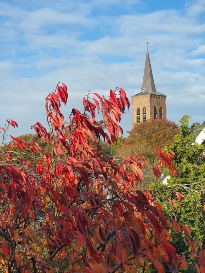 B&B Maaslandje Wijk en Aalburg 外观 照片